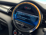 ●Bluetooth:お手持ちのスマートフォンなどと接続し、ハンズフリー通話や臨場感溢れるミュージック再生をお楽しみいただけます。無線接続ですので煩わしさもありません♪