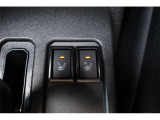 運転席/助手席シートヒーター付です。