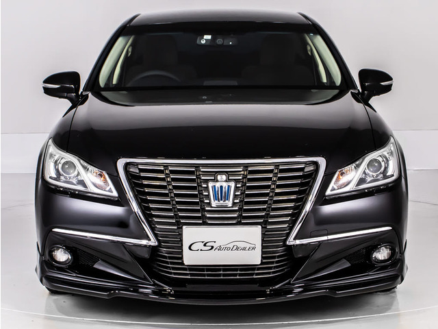 クラウン ハイブリッド 2.5 ロイヤルサルーンG エアロPKG 後席VIP 本革BT音楽