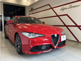 このたびは当店のアルファロメオ認定中古車をご覧いただきありがとうございます。GIULIA 2.0 TURBO VELOCEをご案内いたします。