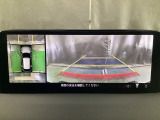 狭い場所での駐車やすれ違いなどでより的確な運転操作に役立つ360&deg;ビューモニターが装備されています。