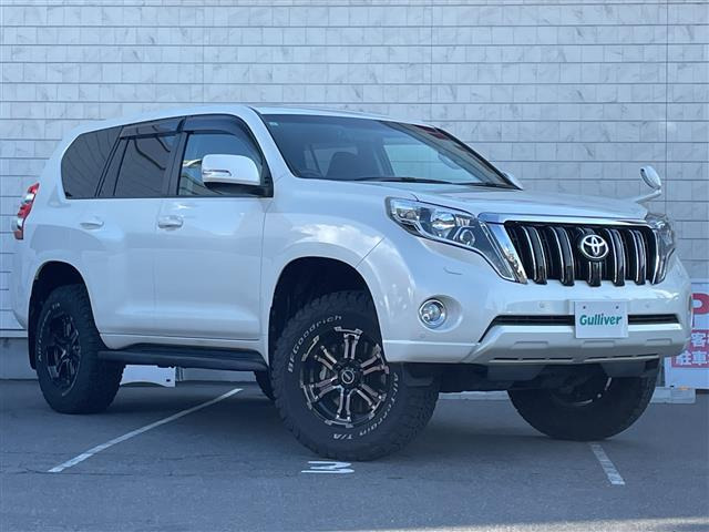 ランドクルーザープラド 2.8 TX ディーゼル 4WD 4WD サンルーフ