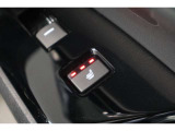 シートヒーターは後部座席にも装備されております!