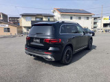 走り去る姿も印象的。メルセデスベンツ認定中古車ですのでご購入後も安心です。