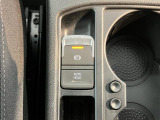 ダイハツディーラーでは「ダイハツ認定U-CAR」という基準を設け、車選びに詳しくないお客様でも「安心して選べる」をご提供しています。