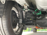 お車を安心してお乗りいただく為には、足回りの定期点検が欠かせません。サービスサポート(有償保証)では無料点検もご提供しており、安心のカーライフをお過ごしいただけるサポート体制が整っています。