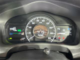 【スピードメーター】メーターがシンプルで見やすく運転しやすいですね!