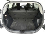 開口部の広いラゲージスペースは、ゴルフバックなどの荷物もラクラク積み込めます。