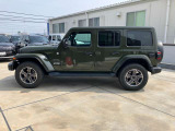 Jeep通はモデルコードで呼びます。Jeepには名前を変えずに進化してきたモデルはいくつもあります。その為、モデルはモデルコードによって呼び分けられています。