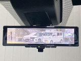 【スマートルームミラー】ルームミラー上に車体後方カメラの映像を映し出すことで車内定員、荷物状況に影響をうけません★