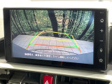 【バックカメラ】駐車時に後方がリアルタイム映像で確認できます。大型商業施設や立体駐車場での駐車時や、夜間のバック時に大活躍!運転スキルに関わらず、今や必須となった装備のひとつです!