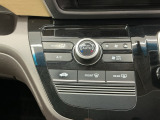 オートエアコン付きです!お好みの温度をセットするだけでエアコンの風量などを自動でコントロール。快適な車内でお過ごしいただけます。