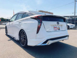 当店では軽自動車から普通車まで幅広くオールメーカーの車種・色・グレードを豊富に揃えております。