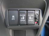 両側電動パワースライドドア付き。運転席からも簡単に開閉もできます。