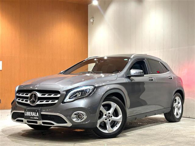 GLAクラス GLA220 4マチック 4WD 4WD 本革シート