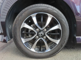 おしゃれは足元から!全体の印象をグッと引き締めるアルミホイールを装備しています★