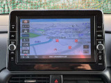 メモリーナビ(テレビ付)搭載で、初めての道や遠出でも安心です!Bluetoothが使えるので、好きな音楽を聴きながら楽しいドライブを♪