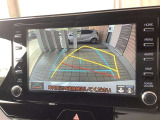パックモニタ-も装備しております。車庫入れの苦手なお客様、もうご心配いりません。重宝してくれると思います。