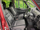 運転席シート廻りは使用感も少なく、良好な状態となっています。丁寧に使われていたことがよくわかりますね。