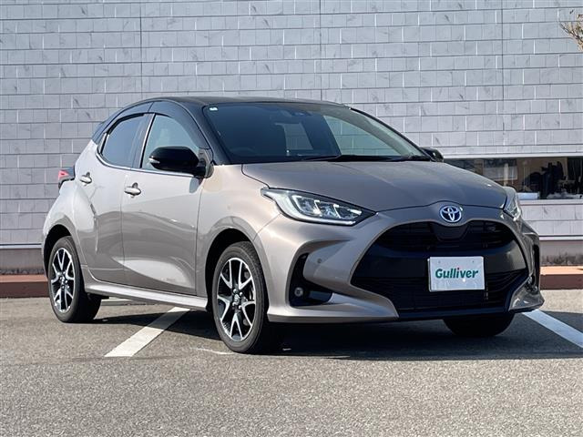 ヤリス 1.5 ハイブリッド Z 4WD 修復歴無し