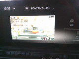 ドライブレコーダーの映像も映す事が可能です。