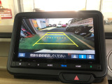 【バックカメラ】駐車時に安心のバックカメラが装備されています!