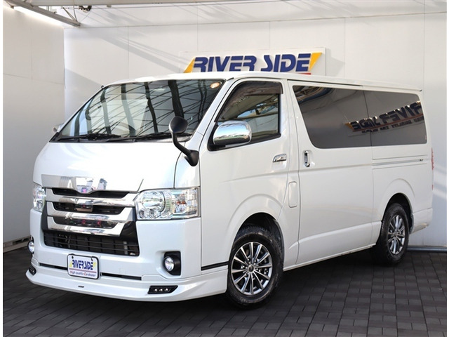 トヨタ ハイエースバン 2.8 スーパーGL ロング ディーゼル