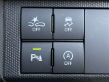 スマートアシストOFFスイッチ、コーナーセンサースイッチ、VSC・TRC OFFスイッチ、エコアイドルOFFスイッチ。