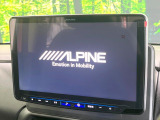 【ナビゲーション】目的地までしっかり案内してくれる使いやすいナビ。Bluetooth接続すればお持ちのスマホやMP3プレイヤーの音楽を再生可能!毎日の運転がさらに楽しくなります!!