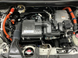 技術が詰まったエンジンルームもご覧の通りピカピカにクリーニング済みです。ハイブリッドなのでお財布にも環境にも優しいです。