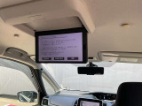 後席モニター付きで小さな子供さんも退屈しません