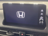 【メーカー純正ナビ】インテリアに溶け込むスタイリッシュな「専用設計」メーカーナビを装備♪視認性や操作性など基本性能にも優れ、より上質なカーライフをお楽しみいただけます。