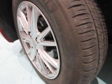 夏タイヤ付いています社外アルミホイール付きです