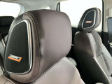 【BOSEヘッドレストスピーカー】上質なくつろぎを楽しめる、国内初ヘッドレストにBOSEスピーカーを搭載したプレミアムオーディオ。
