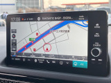 【メーカー純正ナビ】インテリアに溶け込むスタイリッシュな「専用設計」メーカーナビを装備♪視認性や操作性など基本性能にも優れ、より上質なカーライフをお楽しみいただけます。