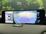 【360&deg;ビューモニター】専用のカメラにより、上から見下ろしたような視点で360度クルマの周囲を確認することができます☆死角部分も確認しやすく、狭い場所での切り返しや駐車もスムーズに行えます。