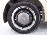 ホイールは安心のホンダ純正!車のデザインにもマッチしています。