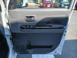運転席ドア内張