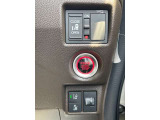 運転席操作部スイッチの画像です。