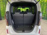 普段のお買い物や通勤、送迎等に十分な荷室スペースを確保しております。セカンドシートを倒すと、大きな荷物の積載も可能です♪