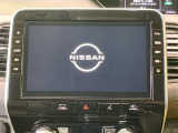 【大画面ナビ】人気の大型10インチナビを装備。存在感のある大画面はインパクト大!ナビ利用時のマップ表示は見やすく、テレビやDVDは臨場感がアップ!いつものドライブがグッと楽しくなります♪