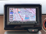 【カーナビ】ナビ利用時のマップ表示は見やすく、いつものドライブがグッと楽しくなります。