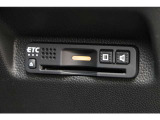 もちろんETC付きでビルトインタイプを装備!見た目もスマート♪高速道路の料金所も楽々通過♪