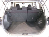 広々としたラゲージスペースを備えています。大きなものや長さのある荷物もしっかりと積み込めます。