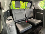 3列目シートはもちろん状態良好☆大人でもゆったりと座って頂けますので、大人数でのお出かけもラクラクです♪ご家族で、気の知れた仲間で、ドライブに行くのが楽しみですね♪