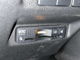 ETC車載器付きです。高速道路の料金所もスムーズに通過できます。