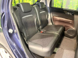 後部座席も気になるようなキズ・汚れやへたり等、大きなダメージはなく、良好な状態です。