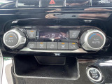 【オートエアコン】車内温度を感知して自動で温度調整をしてくれるのでいつでも快適な車内空間を創り上げます!