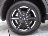 アルミホイールは安心のホンダ純正!車のデザインにもマッチしています。