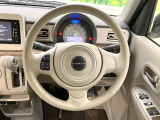 ステアリングも使用感が少なく、きれいな状態となっております♪